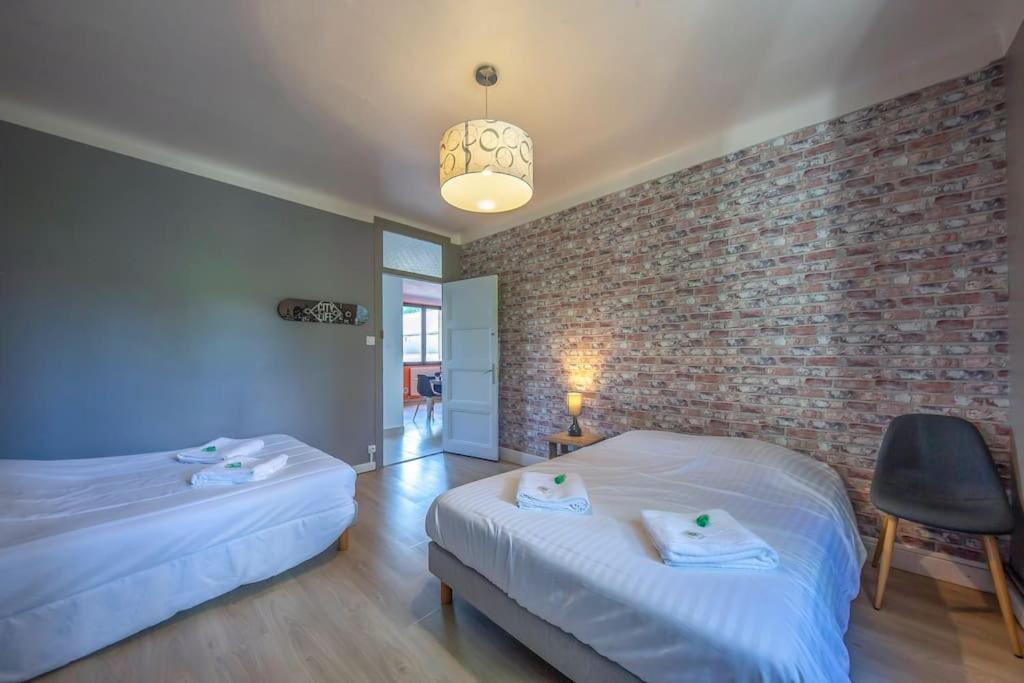 Appartement Au Bord De La Leysse A Chambéry Eksteriør billede
