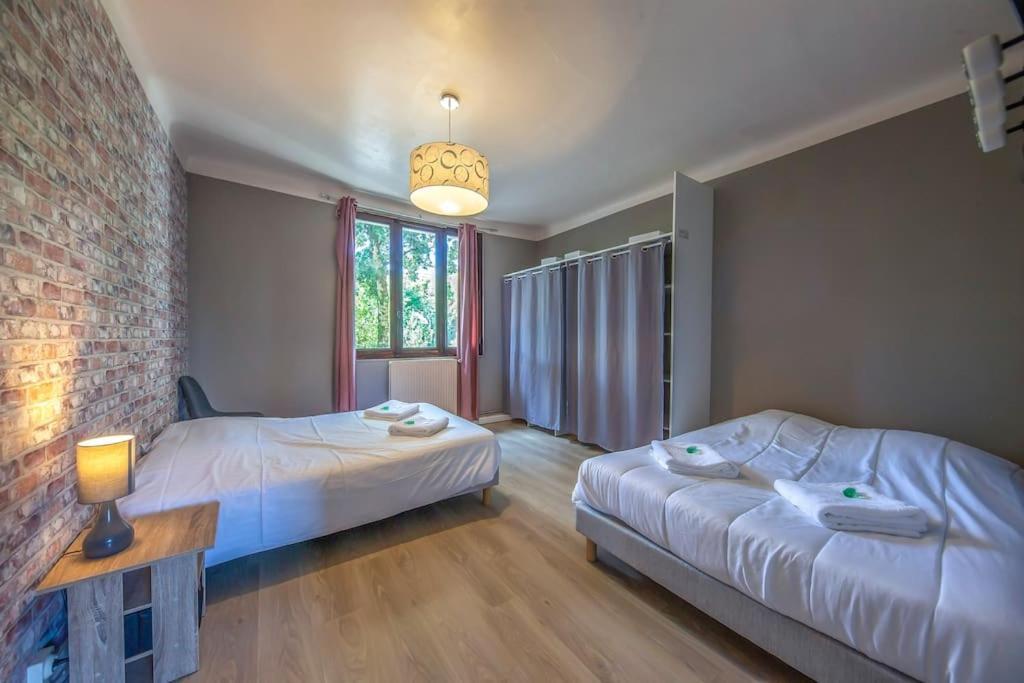 Appartement Au Bord De La Leysse A Chambéry Eksteriør billede